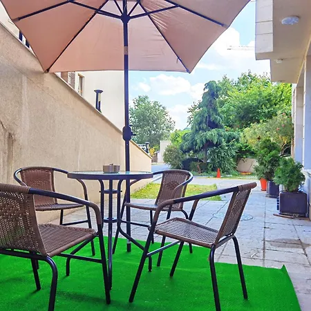 Cabacum Pleasure Beachfront - 50m To And Pool Апартаменти Варна