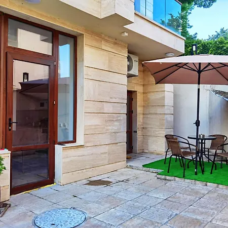Апартаменти Cabacum Pleasure Beachfront - 50m To And Pool *