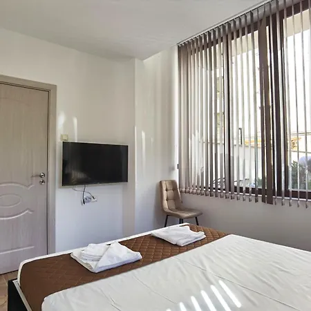 Апартаменти Cabacum Pleasure Beachfront - 50m To And Pool *